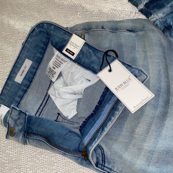 Judy blue tie die - Picture 3 of 3